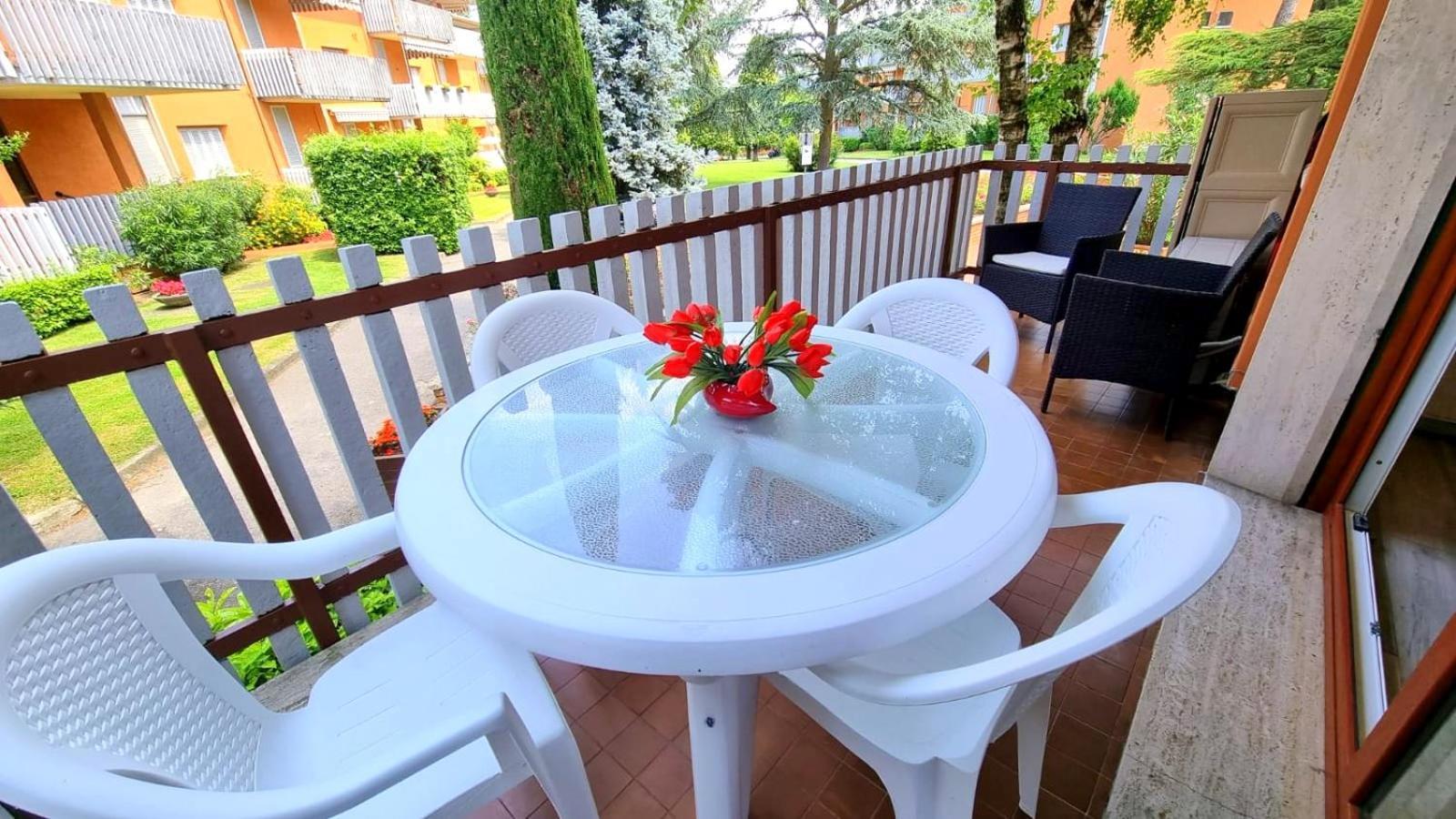Zu Appartamento Peschiera - Ol Peschiera del Garda Exterior photo